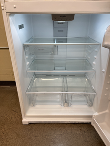 Whirlpool Refrigerator - 5270