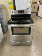 Load image into Gallery viewer, Frigidaire Electric Stove - 5935
