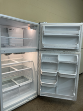 Load image into Gallery viewer, Whirlpool Refrigerator - 5589
