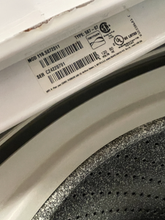 Load image into Gallery viewer, Kenmore Washer - 5766
