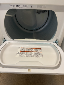 Kenmore Washer and Gas Dryer Set - 5523 - 5522