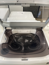 Load image into Gallery viewer, Samsung Washer - 5928
