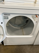 Load image into Gallery viewer, Whirlpool Washer and Gas Dryer Set - 6655 - 6634
