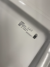 Load image into Gallery viewer, Whirlpool - 3.8-cu ft Washer - 6044
