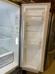 Frigidaire 17.6 cu ft French Door Refrigerator - 3976
