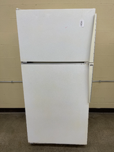Load image into Gallery viewer, Amana Refrigerator - 6145
