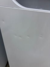 Load image into Gallery viewer, (T08924) Frigidaire Refrigerator - 8924
