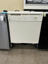 Load image into Gallery viewer, Whirlpool Dishwasher - 6921
