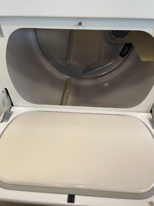 Whirlpool Washer and Gas Dryer Set - 6785 - 6902