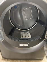 Load image into Gallery viewer, GE 7.8 Cu Ft Black Gas Dryer - T07290
