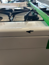 Load image into Gallery viewer, Magic Chef Gas Stove - 6942
