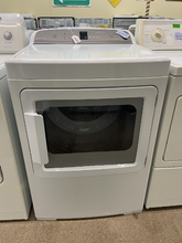 Load image into Gallery viewer, Fisher Paykel Gas Dryer - 5389
