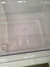 Load image into Gallery viewer, Amana Refrigerator -7915
