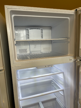 Load image into Gallery viewer, Seasons Refrigerator - 4049
