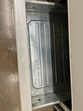 Load image into Gallery viewer, Frigidaire Electric Stove - 5615
