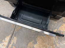 Load image into Gallery viewer, (T08626) Hotpoint Gas Stove - 8626
