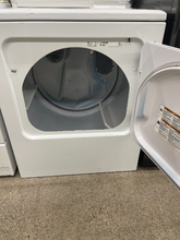 Load image into Gallery viewer, Maytag Electric Dryer - 3809
