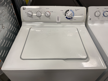 Load image into Gallery viewer, GE Washer - 5447
