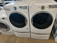 Load image into Gallery viewer, Whirlpool Front Load Washer and Gas Dryer Set - 7076 - 6963
