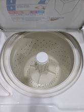 Load image into Gallery viewer, (T09037) Hotpoint Washer - 9037

