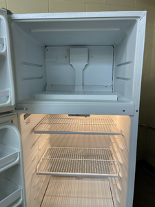 Roper Refrigerator - 5674