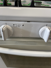 Load image into Gallery viewer, Frigidaire Gas Stove - 6194
