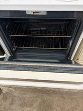 Load image into Gallery viewer, (T08698) GE Coil Electric Stove - 8698
