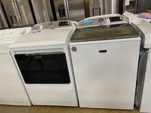 Load image into Gallery viewer, Maytag 5.3 cu ft Washer and 7.4 cu ft Gas Dryer - 6043 - 6051
