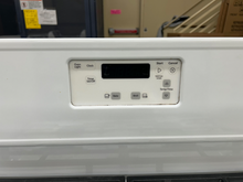 Load image into Gallery viewer, Whirlpool Gas Stove - 7724
