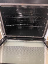 Load image into Gallery viewer, GE 27 in  Built-In Double Wall Oven White - 5984
