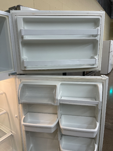 Whirlpool Refrigerator - 5620