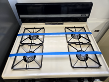 Load image into Gallery viewer, Hotpoint Gas Stove - 8193
