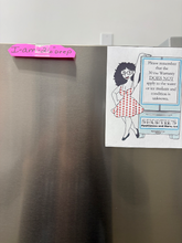 Load image into Gallery viewer, (T08692) FisherPaykel Refirgerator - 8692
