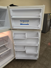 Load image into Gallery viewer, Whirlpool Refrigerartor - 7959

