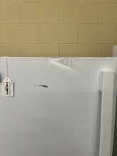 Load image into Gallery viewer, GE 15.6 Cu. Ft. White Top-Freezer Refrigerator - 7318
