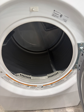 Load image into Gallery viewer, (T08770) LG Electric Dryer - 8770
