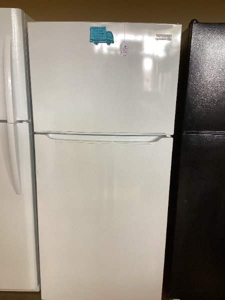 Frigidaire 18.3 cu ft Refrigerator - 3981