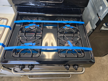 Load image into Gallery viewer, Frigidaire Gas Stove - 8252
