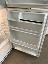 Load image into Gallery viewer, Roper Refrigerator - 2910
