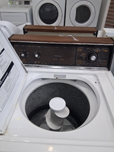 Load image into Gallery viewer, Kenmore Washer - 8233
