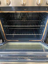 Load image into Gallery viewer, Samsung Gas Stove - 6099

