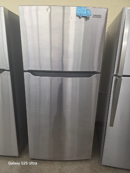 Frigidaire 18.3 cu ft Stainless Steel Top Freezer Refrigerator - 7716