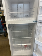 Load image into Gallery viewer, Frigidaire 17.6 cu ft White Top Freezer Refrigerator - 7696
