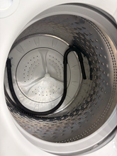 Load image into Gallery viewer, (T08910) Whirlpool Washer - 8910
