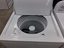 Load image into Gallery viewer, (T08573) Whirlpool Washer and Gas Dryer Set - 8573-8511
