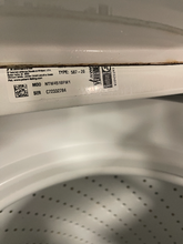 Load image into Gallery viewer, Amana Washer and Gas Dryer Set - 5817 - 5816
