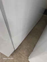 Load image into Gallery viewer, Frigidaire 18.3 cu ft White Top Freezer Refrigerator - 7695
