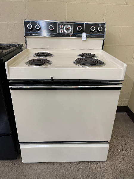 Hotpoint Bisque Coil Electric Stove - 3922