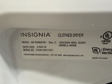 Load image into Gallery viewer, (T08943) Insignia Electric Dryer -8943
