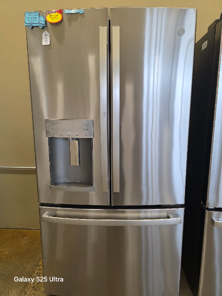 GE Stainless French Door Refrigerator - 6853